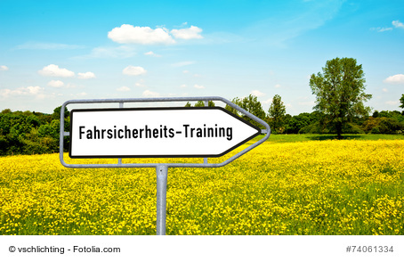 Mit dem Fahrsicherheitstraining erste Erfahrungen sammeln